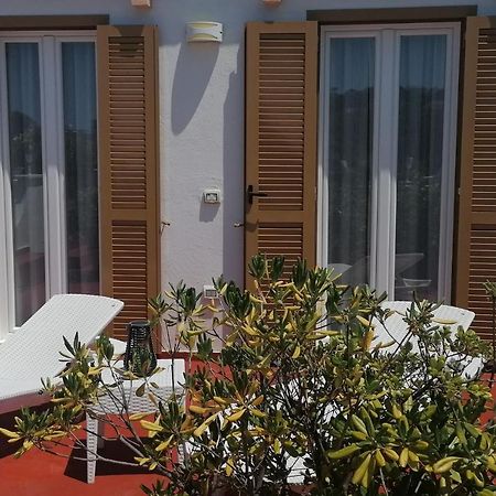 Hotel Casa Di Meglio Isquia Exterior foto