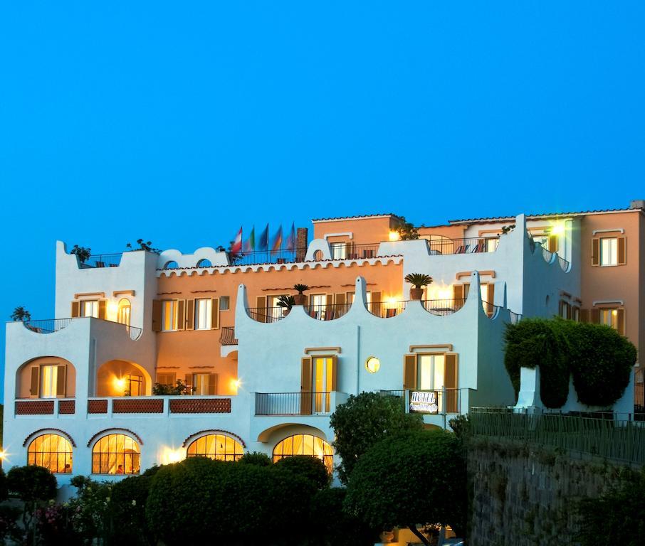 Hotel Casa Di Meglio Isquia Exterior foto